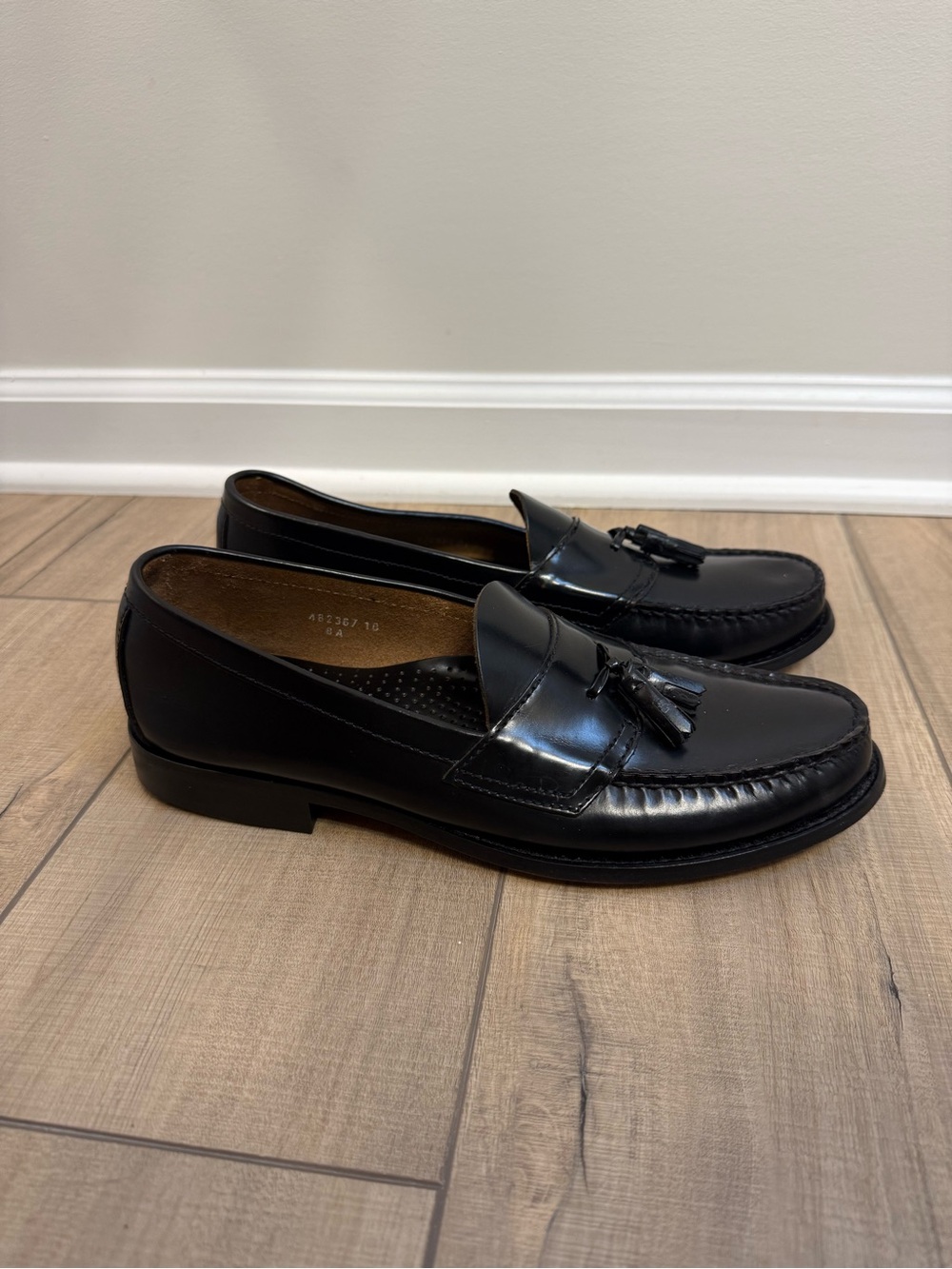 Florsheim Black Leather Tassel Loafers - Men